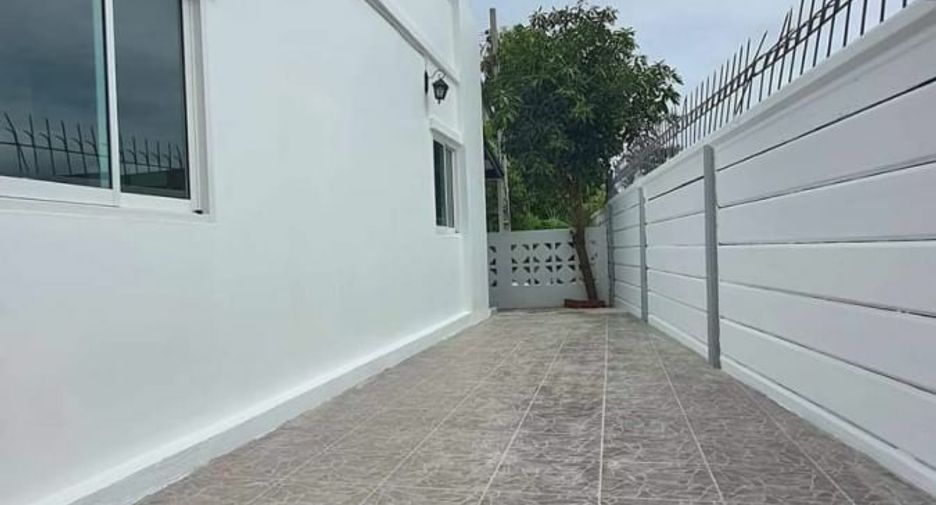 À vendre 3 chambres maison de ville à Bang Bua Thong, Nonthaburi