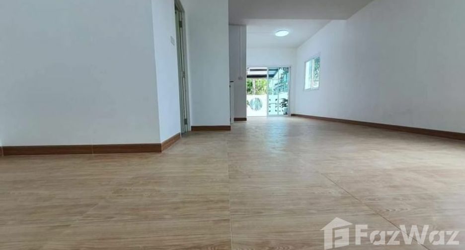 À vendre 3 chambres maison de ville à Bang Bua Thong, Nonthaburi