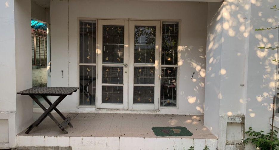 For sale 2 bedrooms house in Lam Luk Ka, Pathum Thani