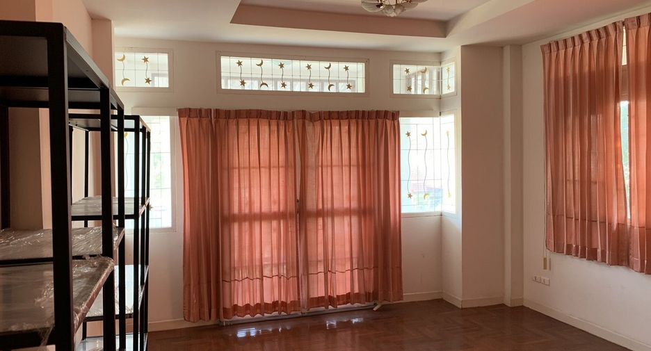 For sale 2 bedrooms house in Lam Luk Ka, Pathum Thani