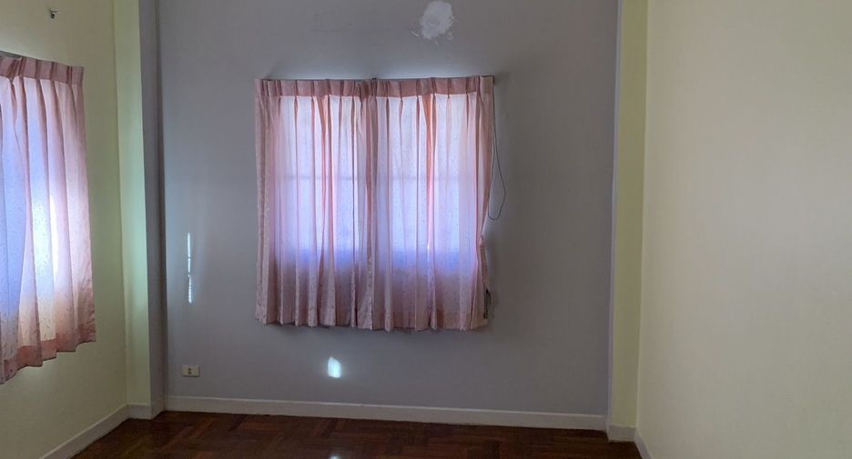 For sale 2 bedrooms house in Lam Luk Ka, Pathum Thani