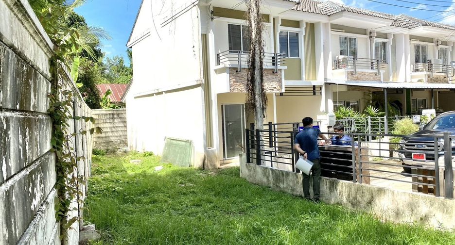 For sale 3 bedrooms house in Mueang Nonthaburi, Nonthaburi