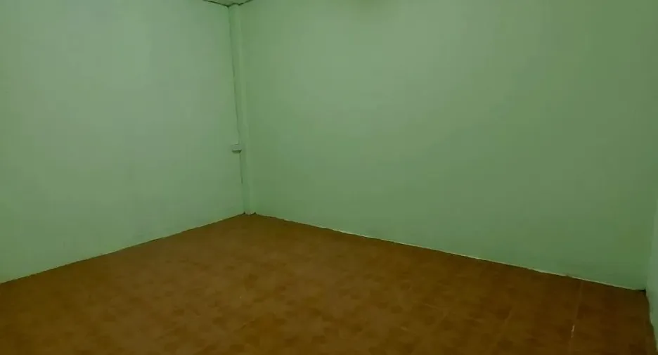 Продажа 4 спальни таунхаус в Mueang Nakhon Ratchasima, Накхон Ратчасима