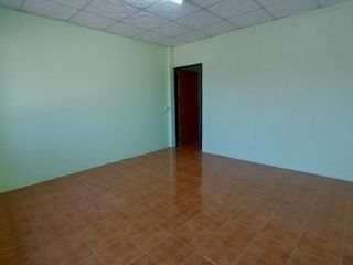 For sale 4 bedrooms townhouse in Mueang Nakhon Ratchasima, Nakhon Ratchasima