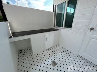 À vendre 4 chambres maison à Phutthamonthon, Nakhon Pathom