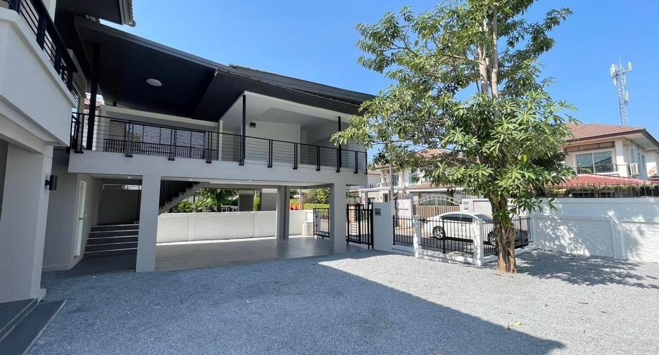 For sale 4 bedrooms house in Thanyaburi, Pathum Thani