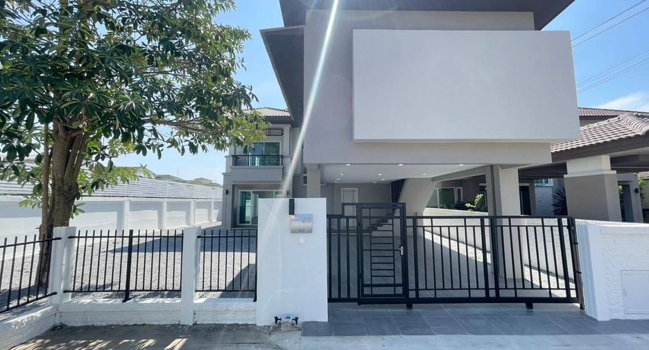 Haus zum Kauf mit 4 Zimmer in Thanyaburi, Pathum Thani