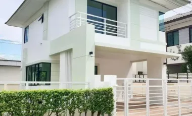 出售 3 卧室 独立屋 在 Lam Luk Ka, Pathum Thani