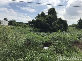 For sale land in Si Maha Phot, Prachin Buri