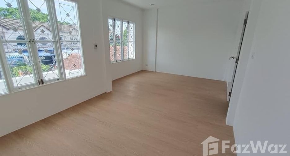 For sale 3 bedrooms townhouse in Bang Bua Thong, Nonthaburi