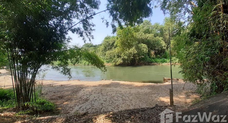 For sale land in Tha Yang, Phetchaburi