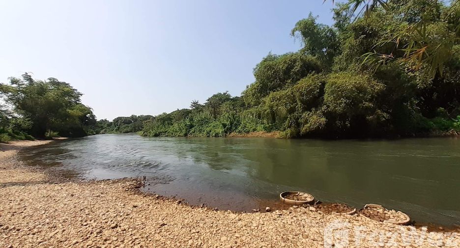 For sale land in Tha Yang, Phetchaburi