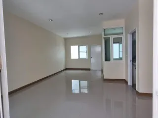 For sale 4 bedrooms townhouse in Sai Noi, Nonthaburi