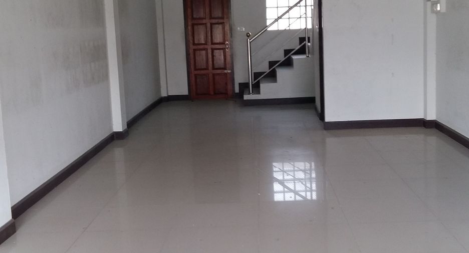 For sale office in Ban Bueng, Chonburi