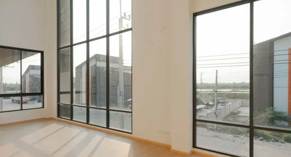 For sale studio house in Mueang Samut Sakhon, Samut Sakhon