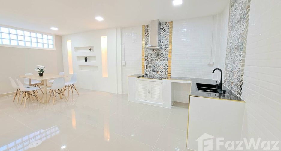For sale 4 bedrooms house in Bang Bua Thong, Nonthaburi