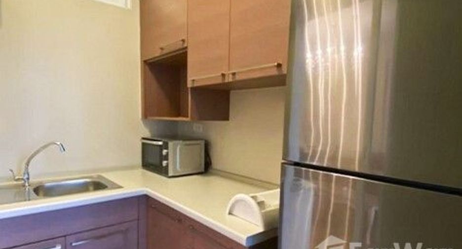 For rent 1 bed condo in Huai Khwang, Bangkok