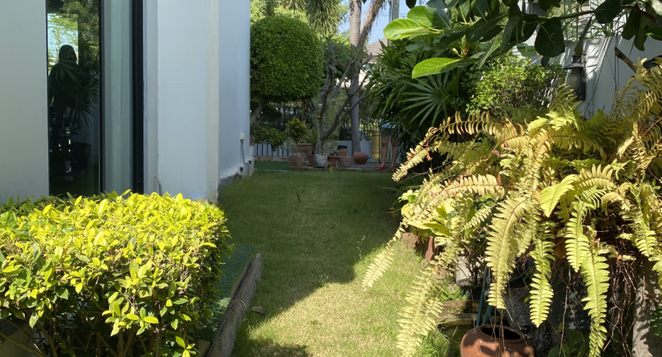 For sale 4 bedrooms house in Bang Yai, Nonthaburi