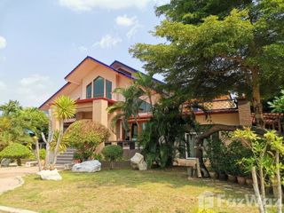 Продажа 4 спальни дом в Mueang Nakhon Pathom, Накхонпатхом