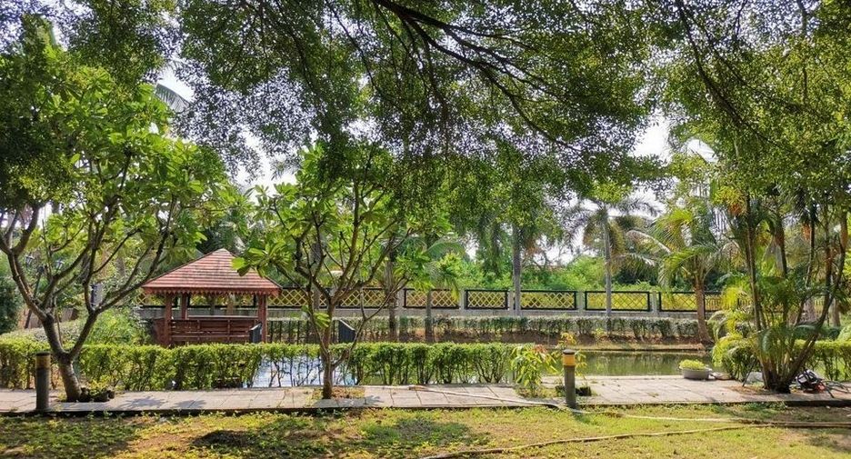 Продажа 4 спальни дом в Mueang Nakhon Pathom, Накхонпатхом