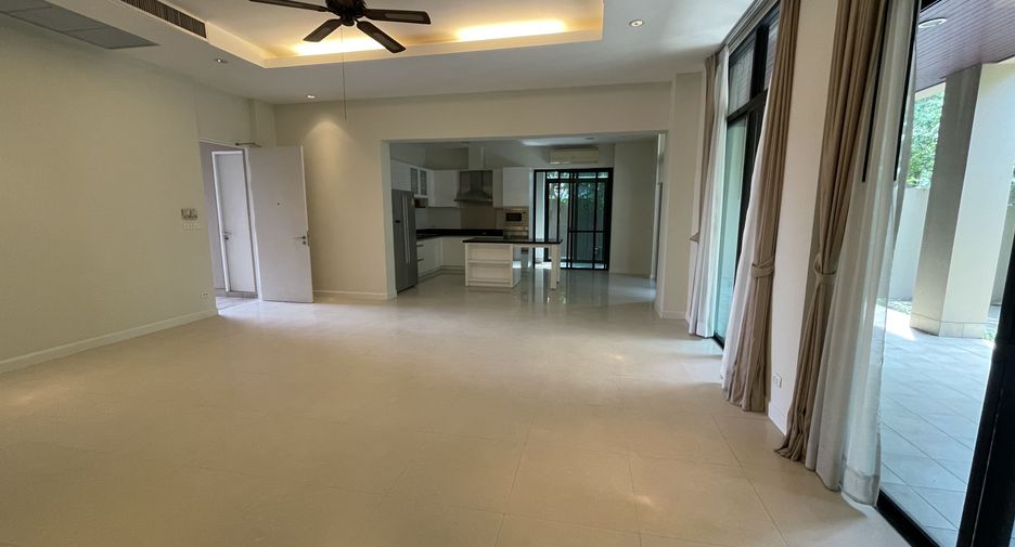 For rent 5 ベッドルーム house in Pak Kret, Nonthaburi
