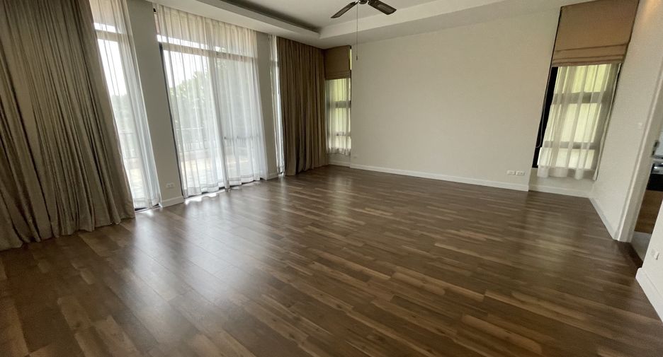 For rent 5 ベッドルーム house in Pak Kret, Nonthaburi
