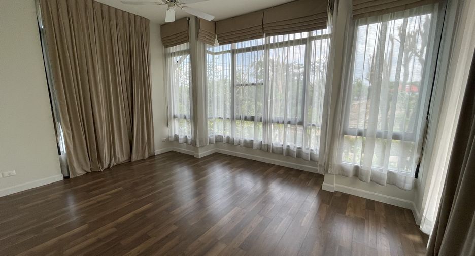 For rent 5 ベッドルーム house in Pak Kret, Nonthaburi