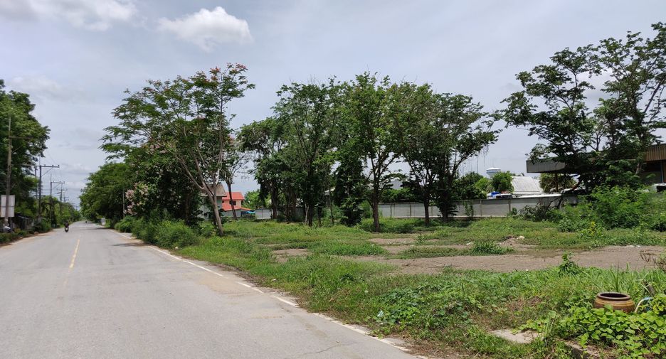 Продажа Участок в Nakhon Chai Si, Накхонпатхом