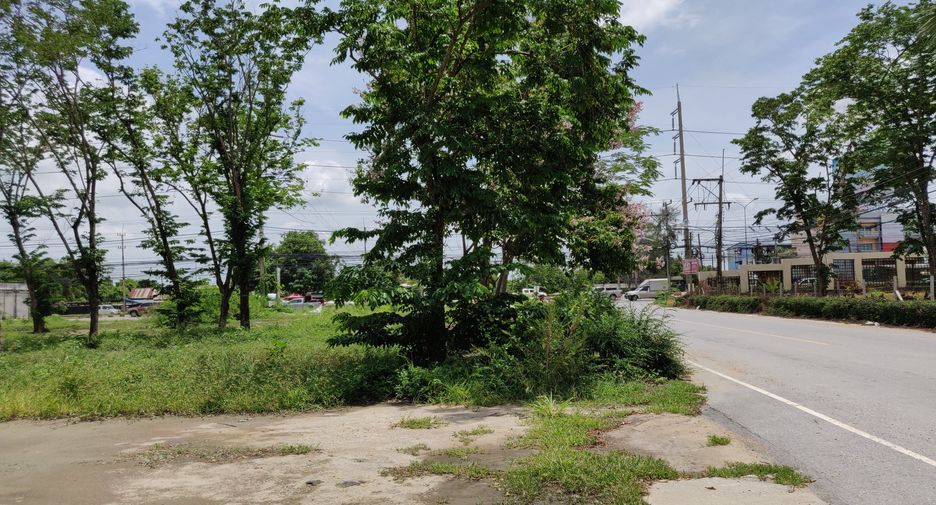 Продажа Участок в Nakhon Chai Si, Накхонпатхом