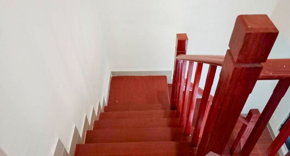À vendre 3 chambres maison de ville à Bang Bua Thong, Nonthaburi