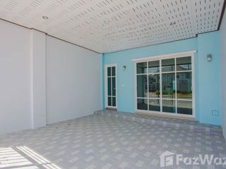 For sale 5 bedrooms townhouse in Hat Yai, Songkhla