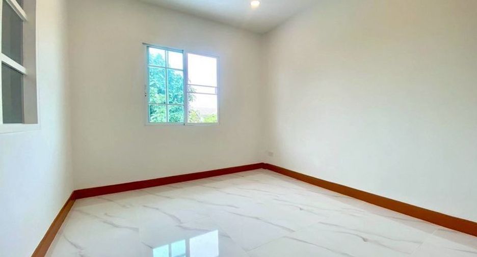 For sale 3 bedrooms townhouse in Bang Bua Thong, Nonthaburi