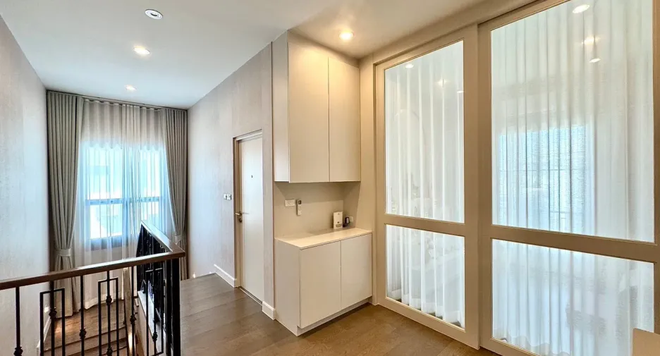 For sale 4 bedrooms house in Pak Kret, Nonthaburi