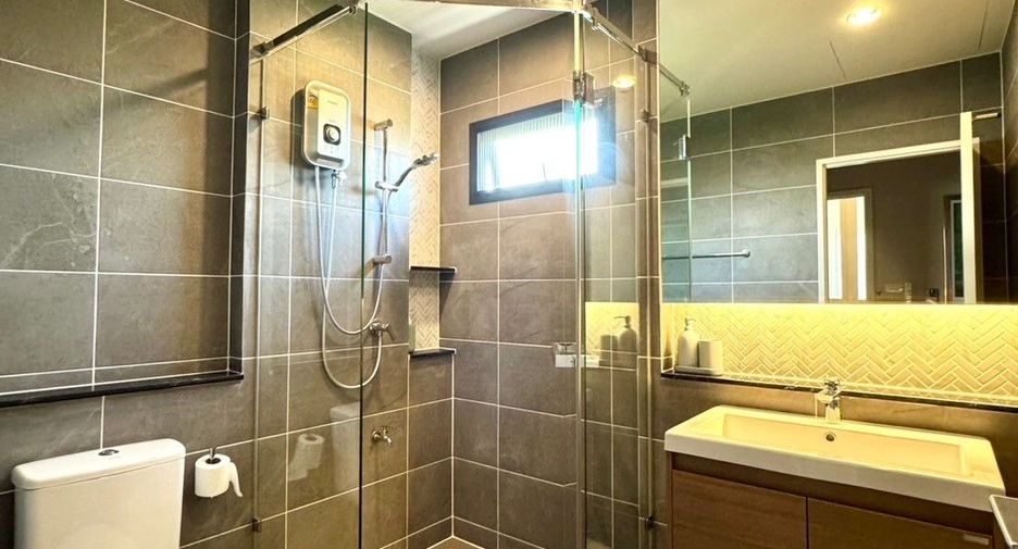 For sale 4 bedrooms house in Pak Kret, Nonthaburi