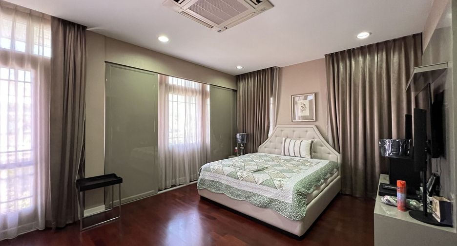 For sale 3 bedrooms house in Pak Kret, Nonthaburi