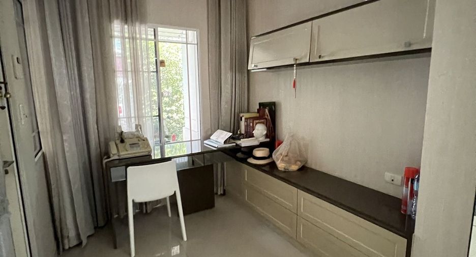 For sale 3 bedrooms house in Pak Kret, Nonthaburi