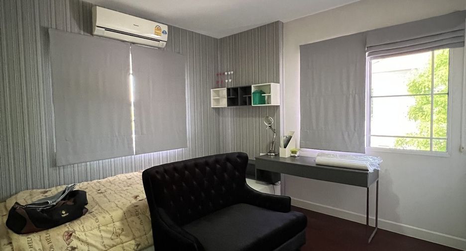 For sale 3 bedrooms house in Pak Kret, Nonthaburi