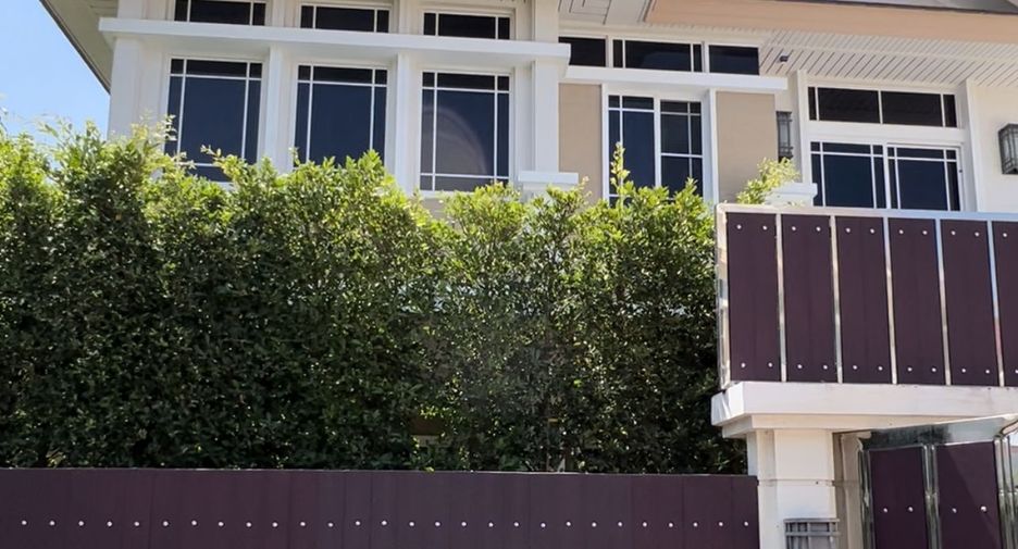 For sale 3 bedrooms house in Pak Kret, Nonthaburi