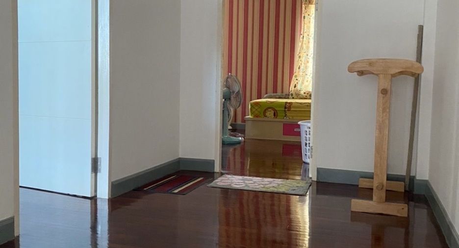 For sale 4 bedrooms townhouse in Bang Kruai, Nonthaburi