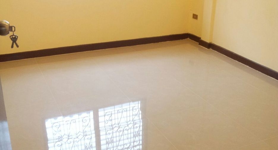 For sale 2 bedrooms townhouse in Mueang Nonthaburi, Nonthaburi