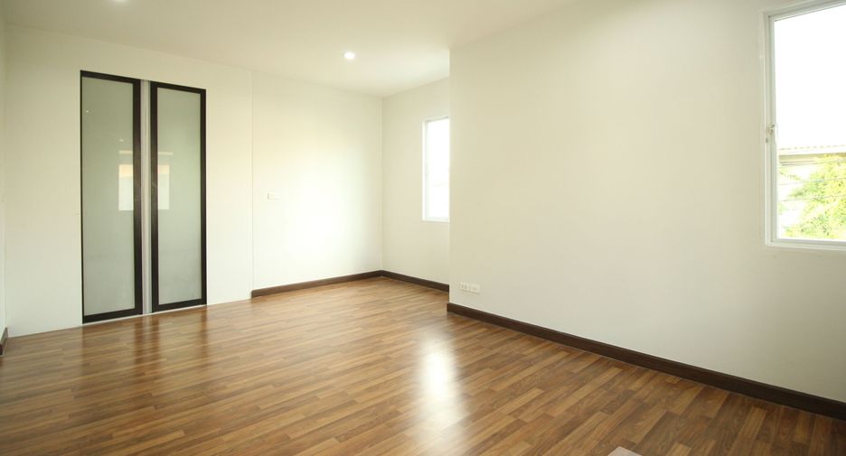 For sale 3 bedrooms house in Bang Yai, Nonthaburi