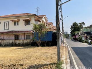 For sale land in Phutthamonthon, Nakhon Pathom