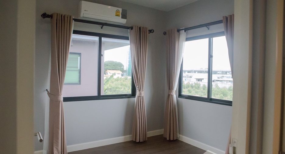 Продажа 4 спальни дом в Mueang Pathum Thani, Патумтани