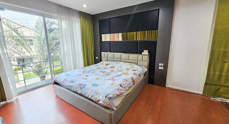 À vendre 4 chambres maison à Bang Bua Thong, Nonthaburi