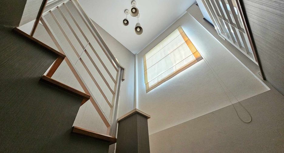À vendre 4 chambres maison à Bang Bua Thong, Nonthaburi