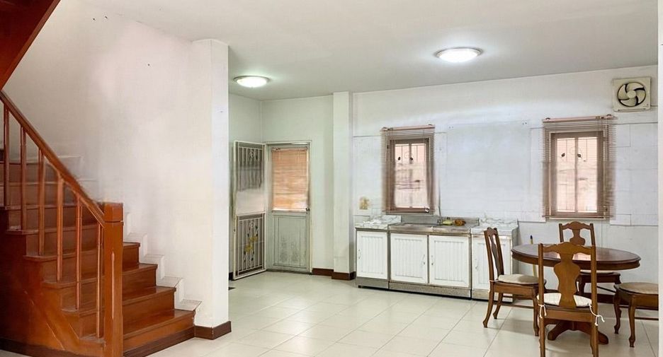 Haus zum Kauf mit 3 Zimmer in Bang Kruai, Nonthaburi
