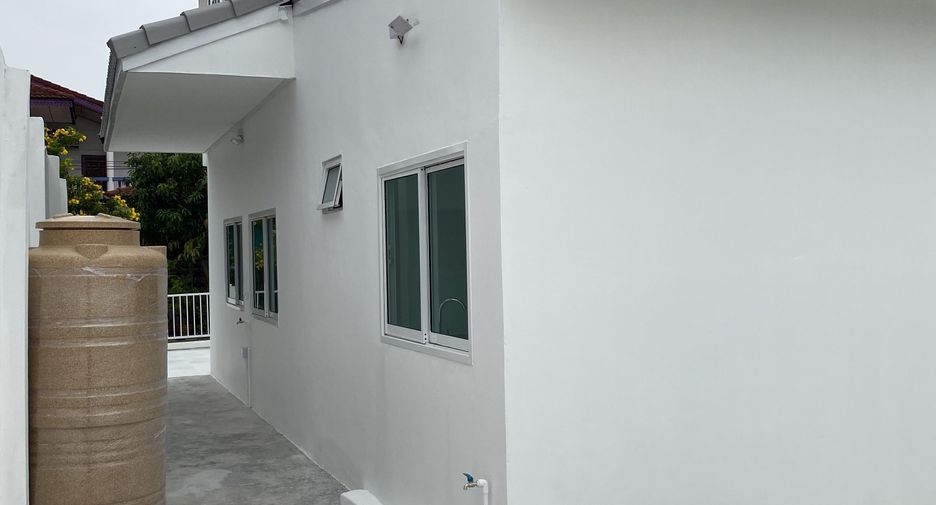 À vendre 5 chambres maison à Bang Bua Thong, Nonthaburi