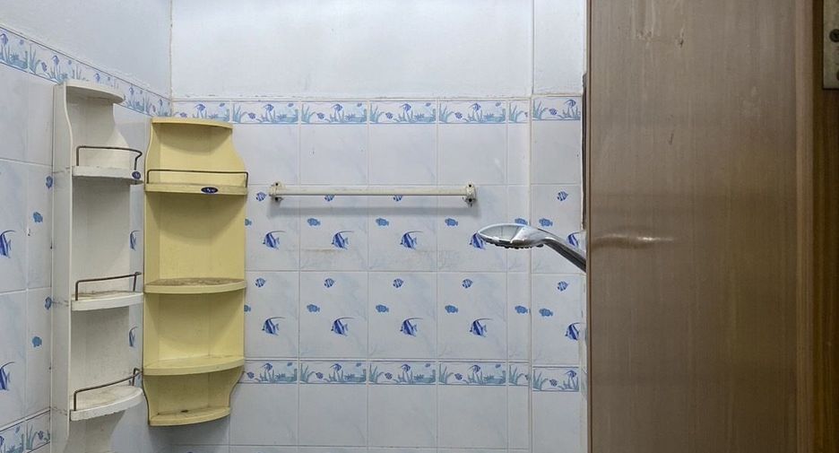 For sale 3 bedrooms townhouse in Mueang Nonthaburi, Nonthaburi
