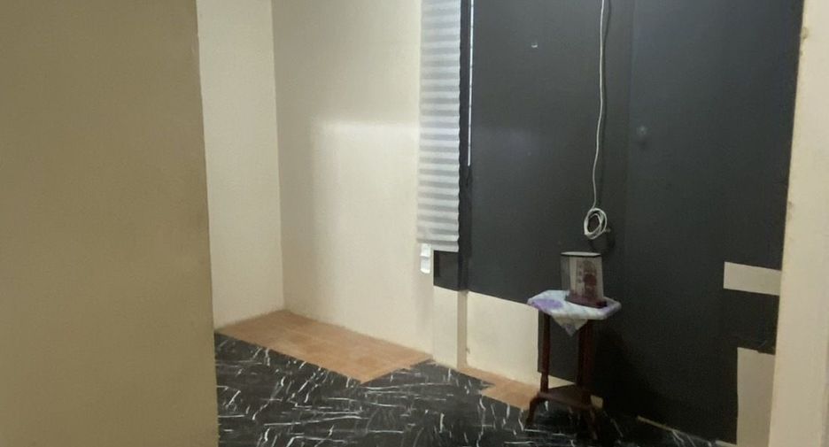 For sale 3 bedrooms townhouse in Mueang Nonthaburi, Nonthaburi