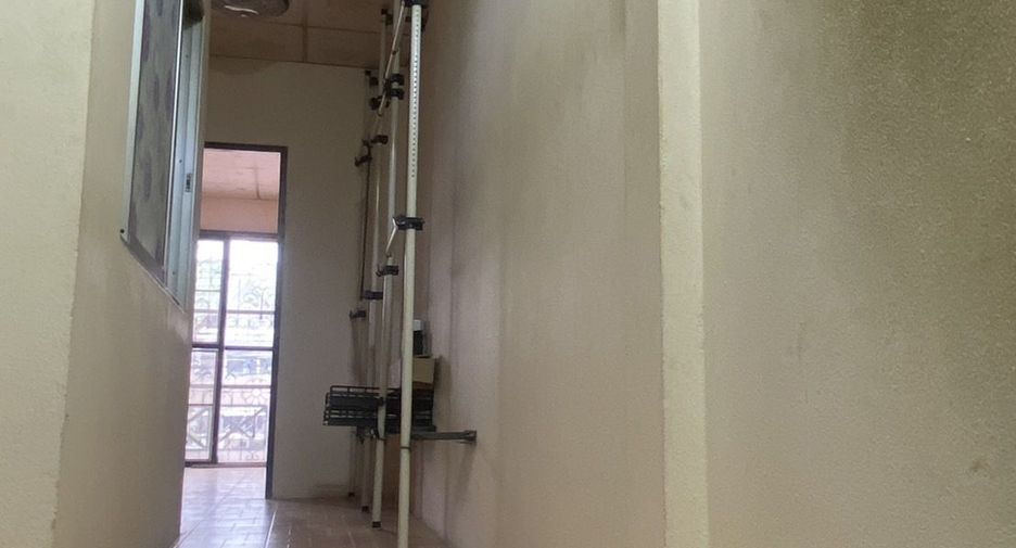 For sale 3 bedrooms townhouse in Mueang Nonthaburi, Nonthaburi